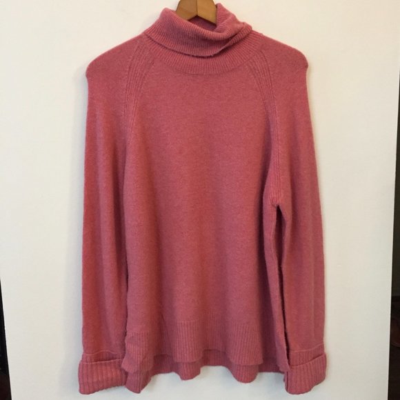 J. Crew Sweaters - J. Crew Turtleneck Sweater in Supersoft Yarn